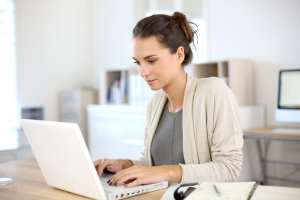 Online bijscholen met collega's met korting
